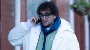 Смотреть на Лордфильм 2.0 Сериал Голяк 2019