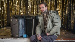 Смотреть на Лордфильм 2.0 Сериал Голяк 2019